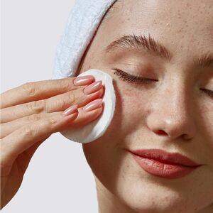 Mini Makeup Remover - Silver and Pink